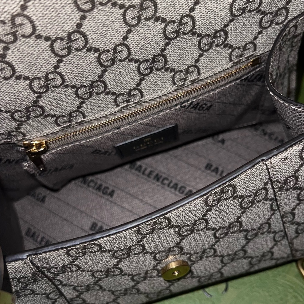 Gucci X Balenciaga Hacker Project Hourglass Bag - Picture 3 of 9